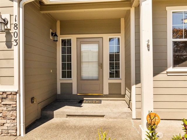 1803 197th Street Ct E, Spanaway, WA 98387