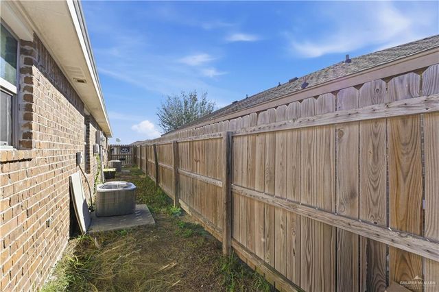 523 Lotto Lane, Edinburg, TX 78541