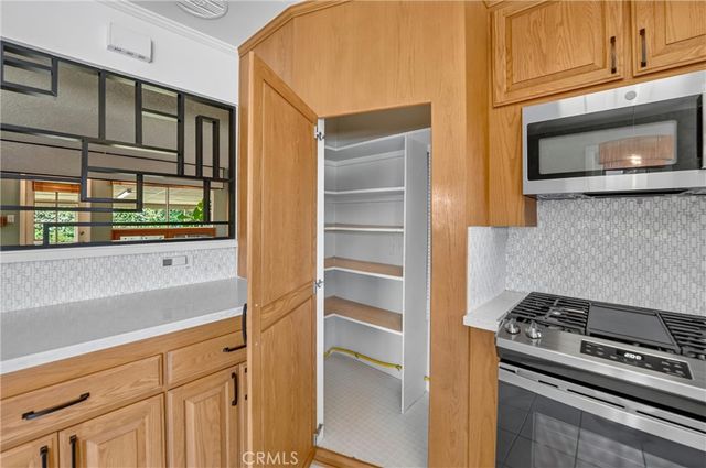 1587 W Kimberly Avenue, Anaheim, CA 92802