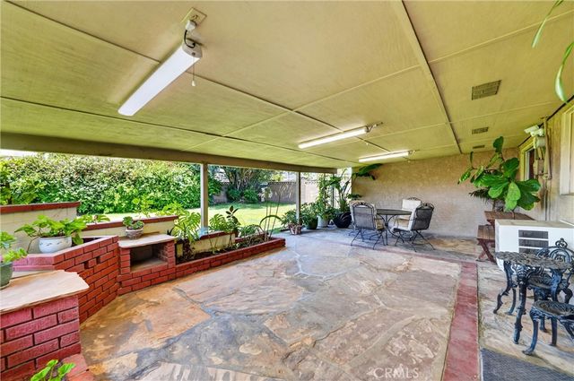 1587 W Kimberly Avenue, Anaheim, CA 92802