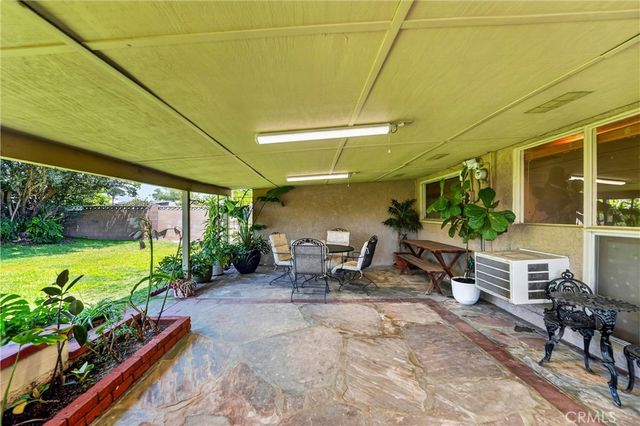 1587 W Kimberly Avenue, Anaheim, CA 92802