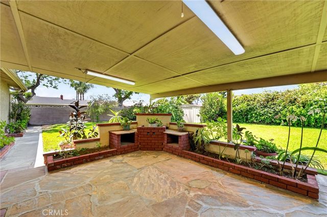 1587 W Kimberly Avenue, Anaheim, CA 92802