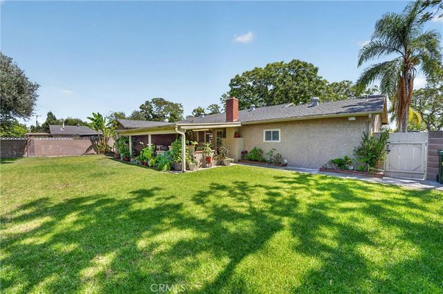1587 W Kimberly Avenue, Anaheim, CA 92802