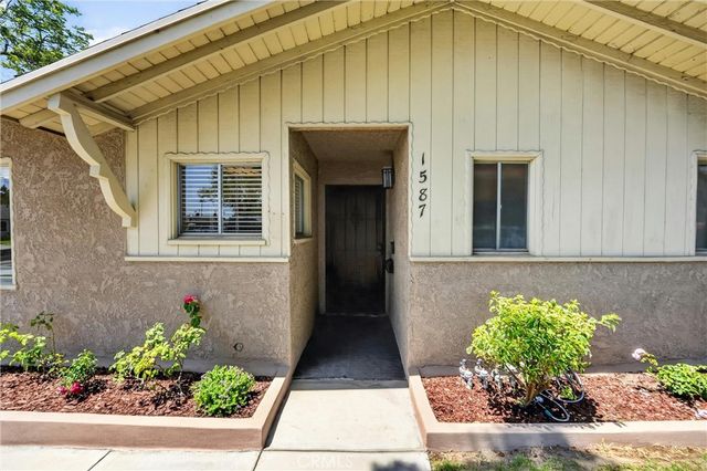 1587 W Kimberly Avenue, Anaheim, CA 92802