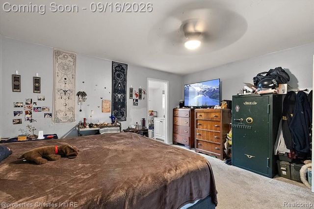 2189 Willow Beach Street, Keego Harbor, MI 48320