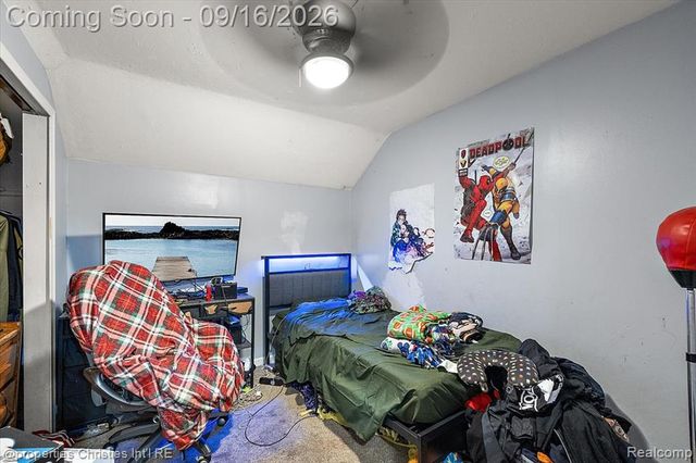 2189 Willow Beach Street, Keego Harbor, MI 48320