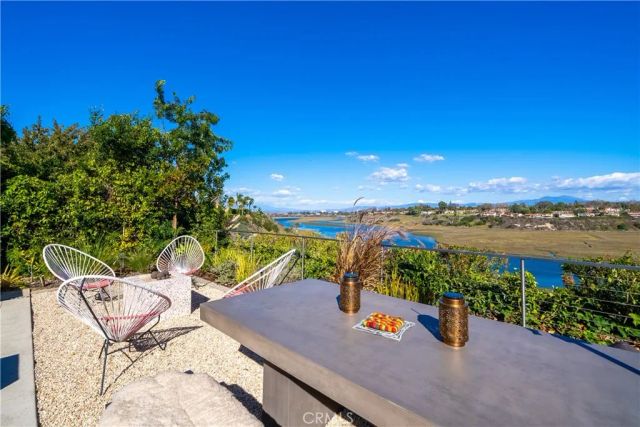 1700 Galaxy Drive, Newport Beach, CA 92660