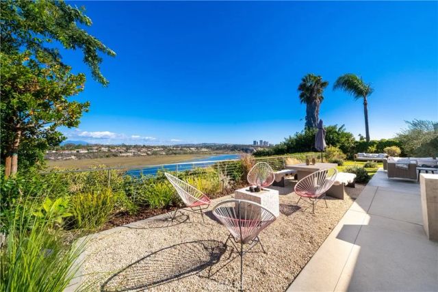 1700 Galaxy Drive, Newport Beach, CA 92660