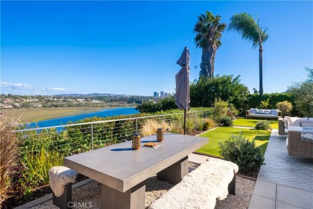 1700 Galaxy Drive, Newport Beach, CA 92660