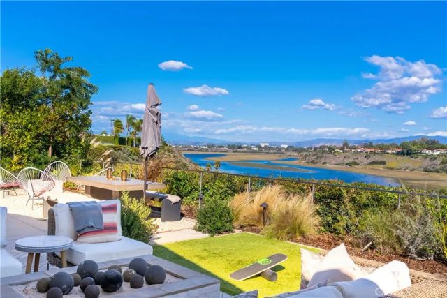 1700 Galaxy Drive, Newport Beach, CA 92660