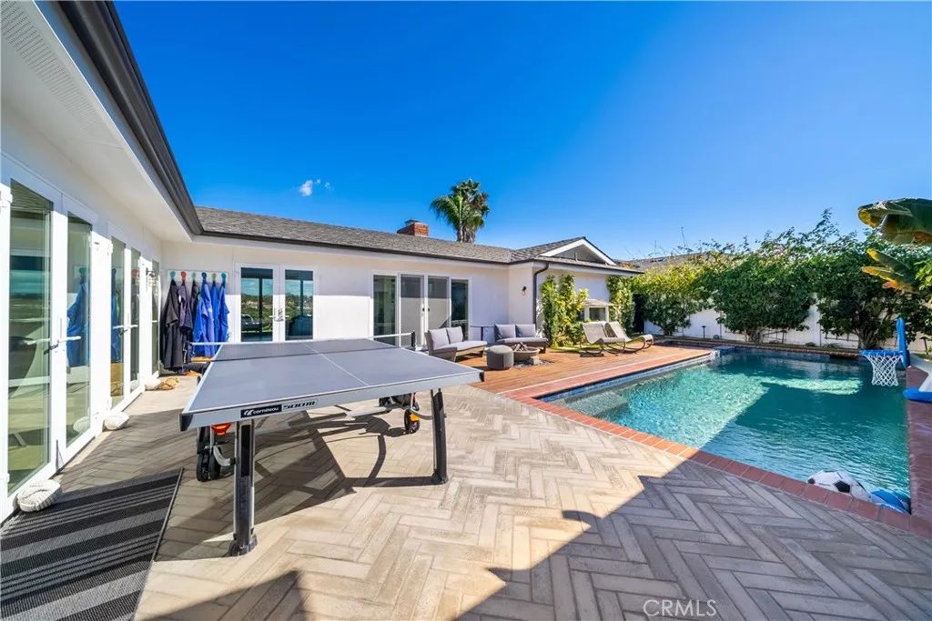 1700 Galaxy Drive, Newport Beach, CA 92660