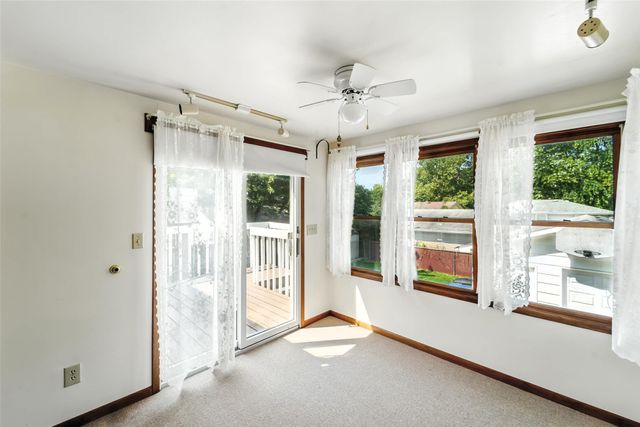 2900 E 38th Street, Des Moines, IA 50317