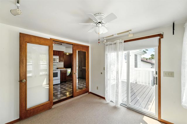 2900 E 38th Street, Des Moines, IA 50317