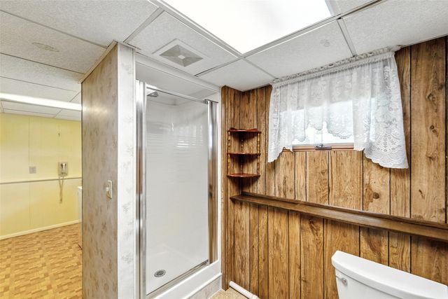 2900 E 38th Street, Des Moines, IA 50317