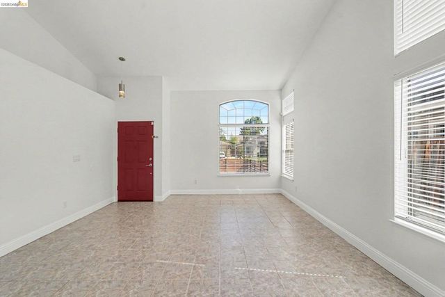 5120 Arroyo Way, Antioch, CA 94531