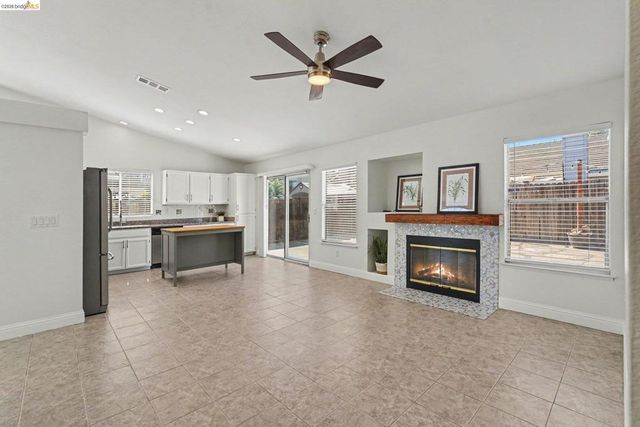 5120 Arroyo Way, Antioch, CA 94531