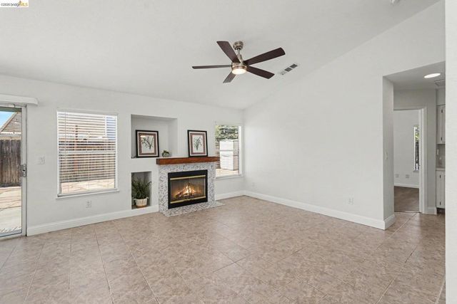 5120 Arroyo Way, Antioch, CA 94531