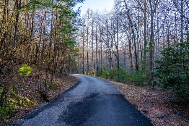 802 Mull Valley Road, Morganton, GA 30560