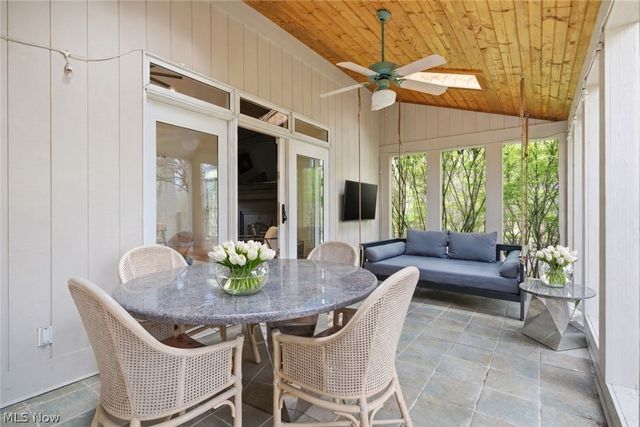 7730 Brayton Trail, Chagrin Falls, OH 44023