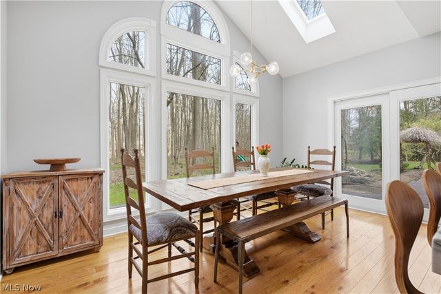 7730 Brayton Trail, Chagrin Falls, OH 44023