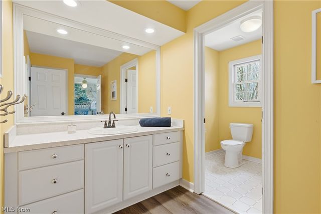 7730 Brayton Trail, Chagrin Falls, OH 44023