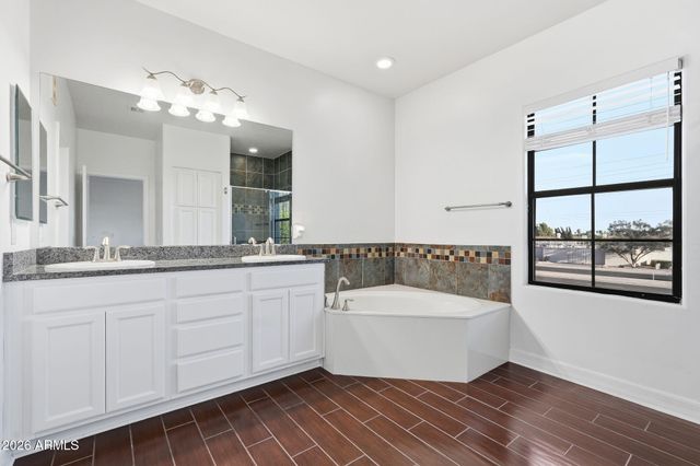 10757 N 74TH Street 1020, Scottsdale, AZ 85260