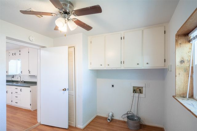 242 E Hamilton Street, Lueders, TX 79553