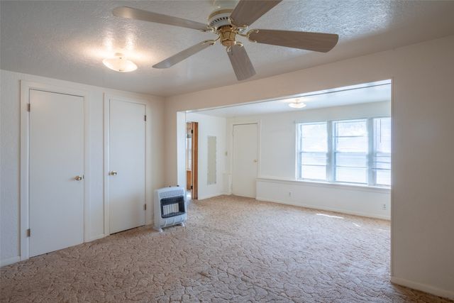 242 E Hamilton Street, Lueders, TX 79553