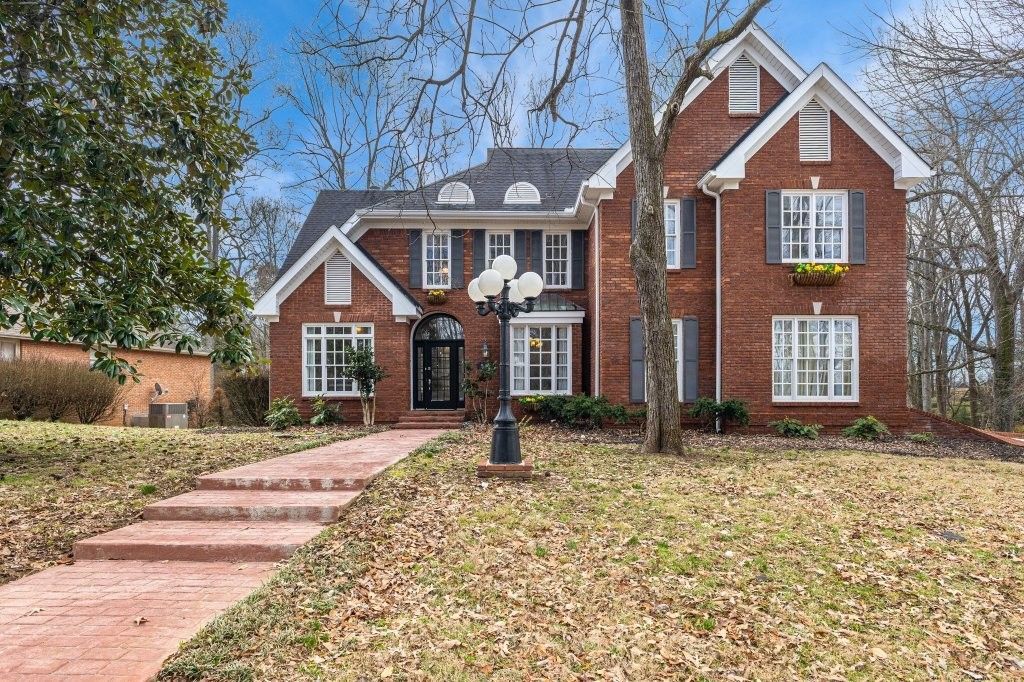 545 Ridgecrest Dr, Mcminnville, TN 37110