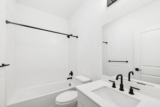 440 East Rose Marie Lane, Montgomery, TX 77356