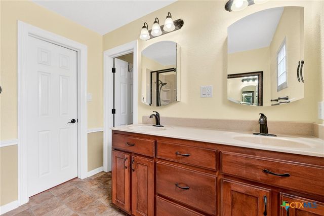 310 Southbrook Drive, Killeen, TX 76542