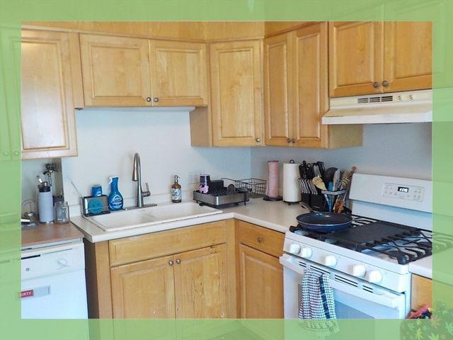 33 Boylston Street 2, Watertown, MA 02472