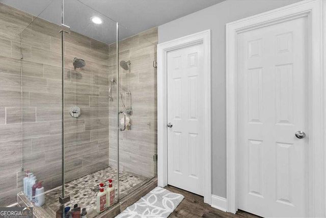 221 Woodford Way SE, Calhoun, GA 30701