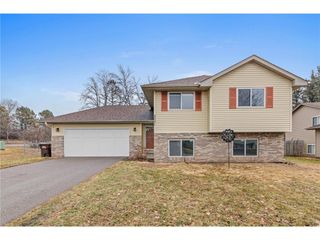8001 Jeffery Avenue, Cottage Grove, MN 55016