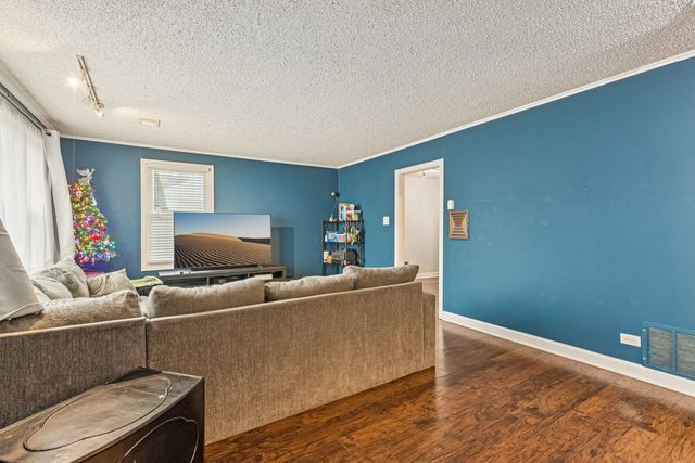 331 Marquette Street, Park Forest, IL 60466