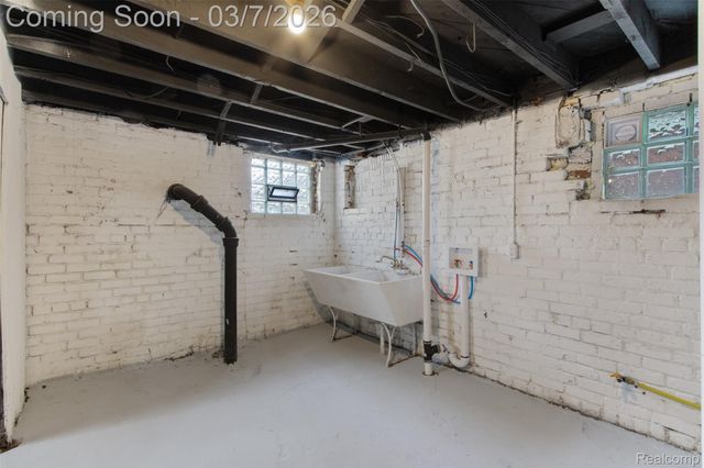 1036 Military Street, Detroit, MI 48209