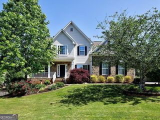 504 Crestview Court, Canton, GA 30115