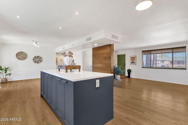 3019 S HARL Avenue, Tempe, AZ 85282