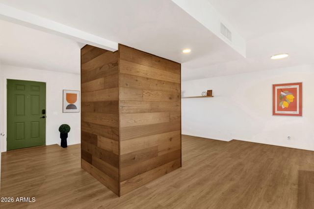 3019 S HARL Avenue, Tempe, AZ 85282