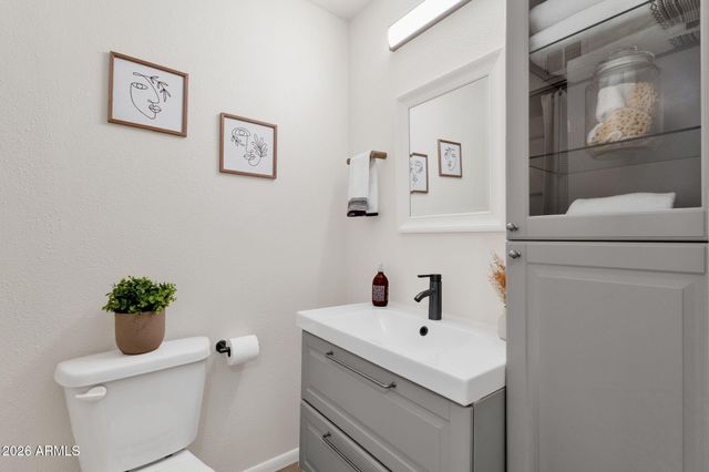 3019 S HARL Avenue, Tempe, AZ 85282