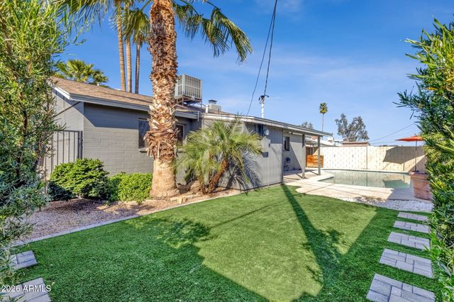 3019 S HARL Avenue, Tempe, AZ 85282