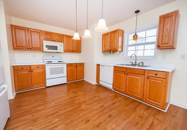 179 Lockland Drive, Chesnee, SC 29323