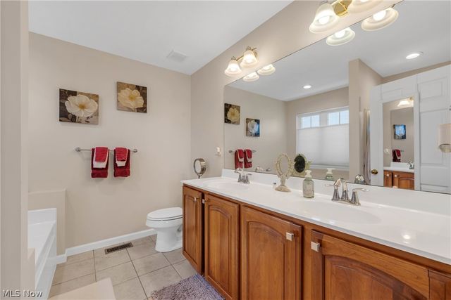5535 Indian Wells Drive, Medina, OH 44256