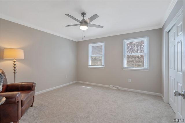 6307 Wooderton Path, Cicero, NY 13039