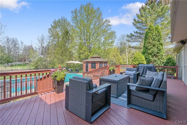 6307 Wooderton Path, Cicero, NY 13039