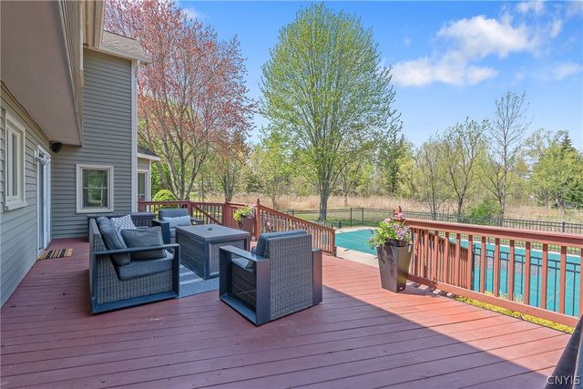 6307 Wooderton Path, Cicero, NY 13039