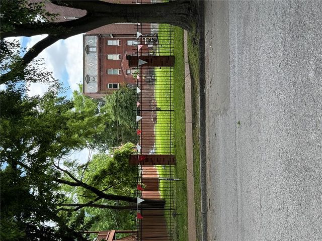 2019 Lynch Street, St Louis, MO 63118