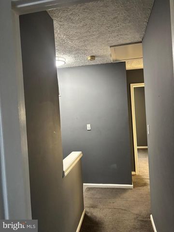 2058 N ANVIL LN, Temple Hills, MD 20748