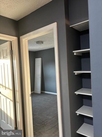 2058 N ANVIL LN, Temple Hills, MD 20748