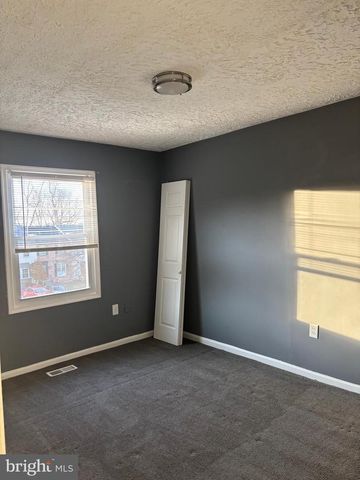 2058 N ANVIL LN, Temple Hills, MD 20748